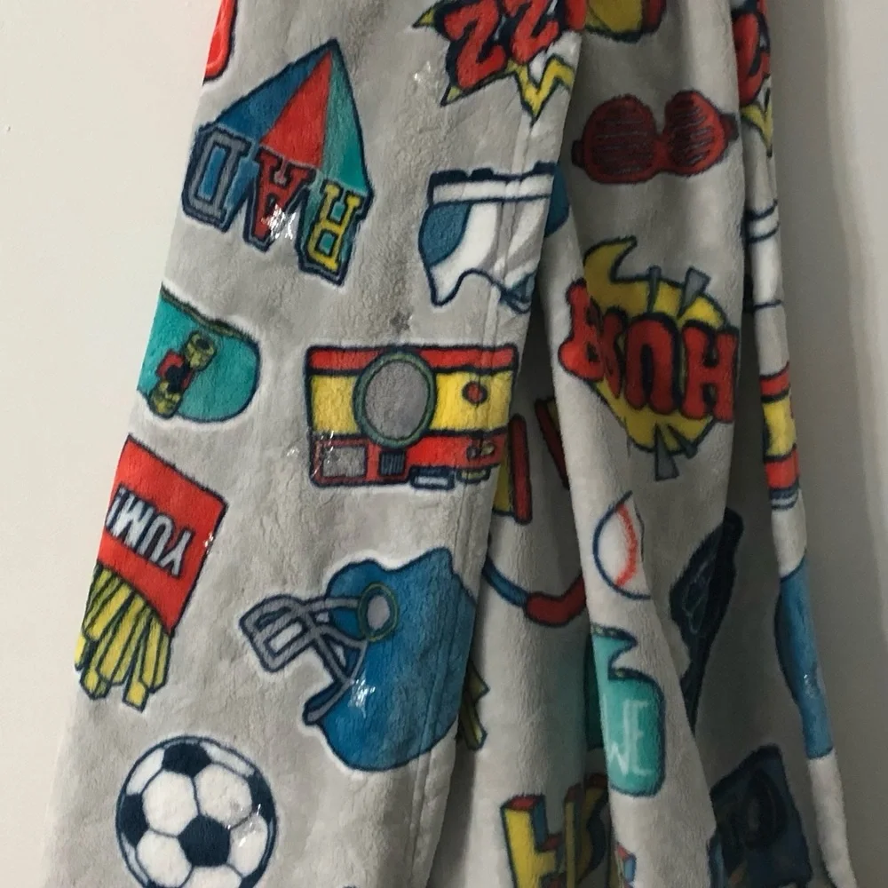Colorful Novogratz Kids Decorative blanketThrow.50”X60”